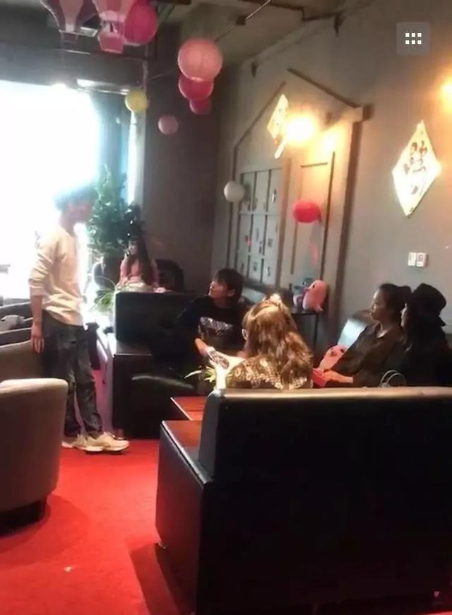 天津一姐姐在婚介中心上班几个月,忍无可忍,揭露当&ldquo;婚托&rdquo;的那些事&hellip;